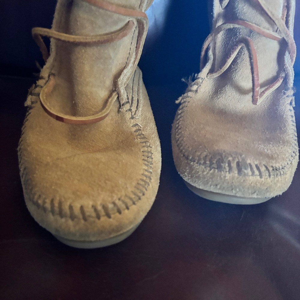 Tall Tan Leather Minnetonka Moccasin Boots - Picture 10 of 13